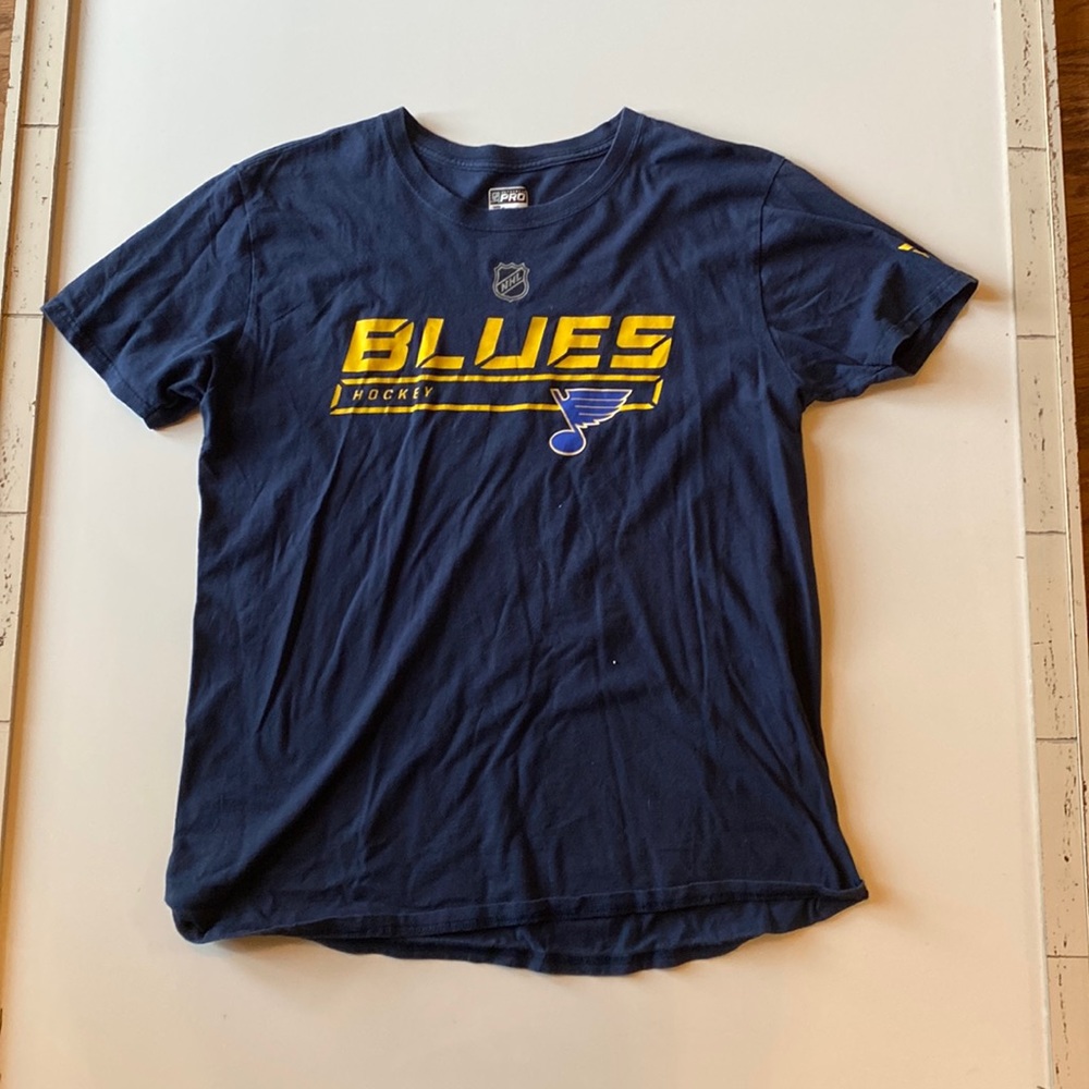 St. Louis Blues graphic tee